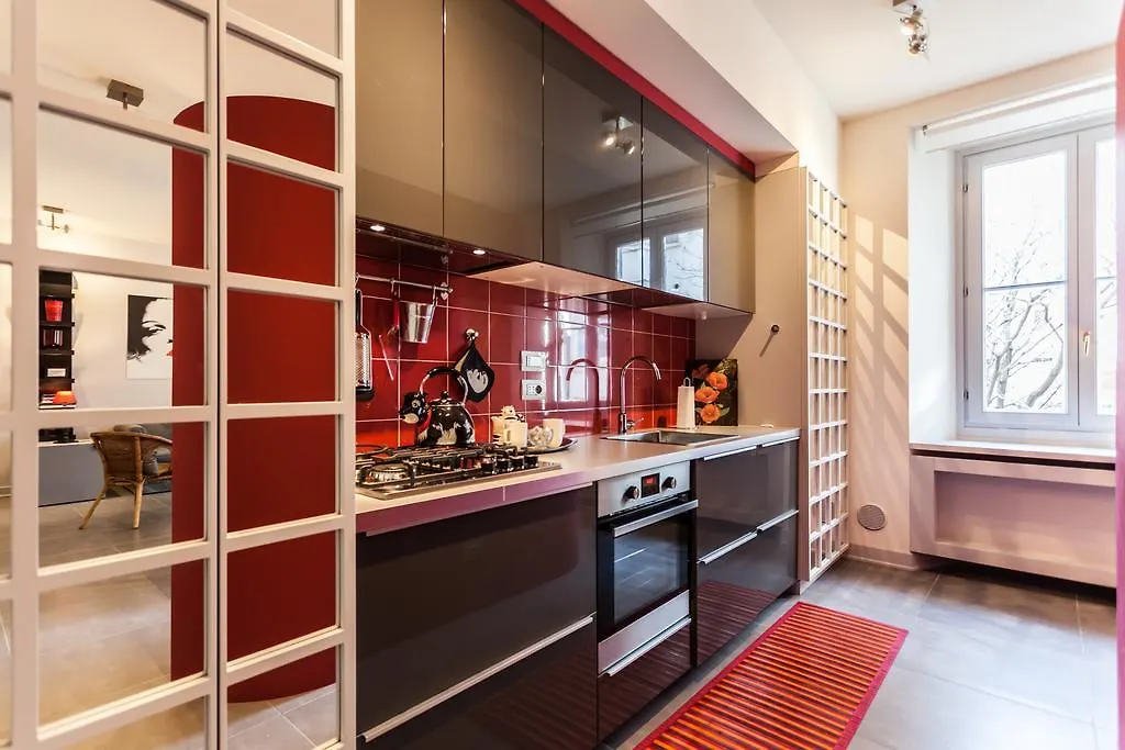 Italianway-Monte Nero Apartment Milan 0*,  Italy