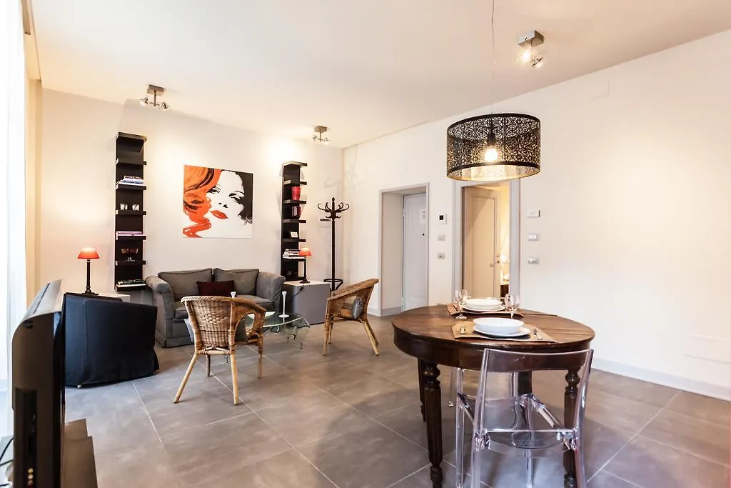 Italianway-Monte Nero Apartment Milan 0*,  Italy
